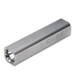 XENO Cube V7 LED Flashlight CREE XP-G 1B (R5) Cool White 220 Lumens
