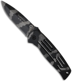 Smith & Wesson SW3300C Urban Camo Mini SWAT Folding Knife (2.5" Plain)