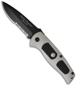 Smith & Wesson Medium S.W.A.T. Automatic Knife (3.25" Black Serr) SW5000GB
