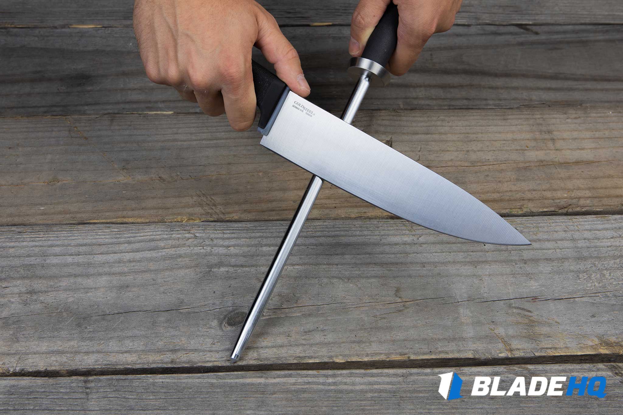 https://www.bladehq.com/images/Knife%20Academy/Knife-Maintenance/How-To-Sharpen-a-Kitchen-Knife/Images/KitchenSharpening-3.jpg