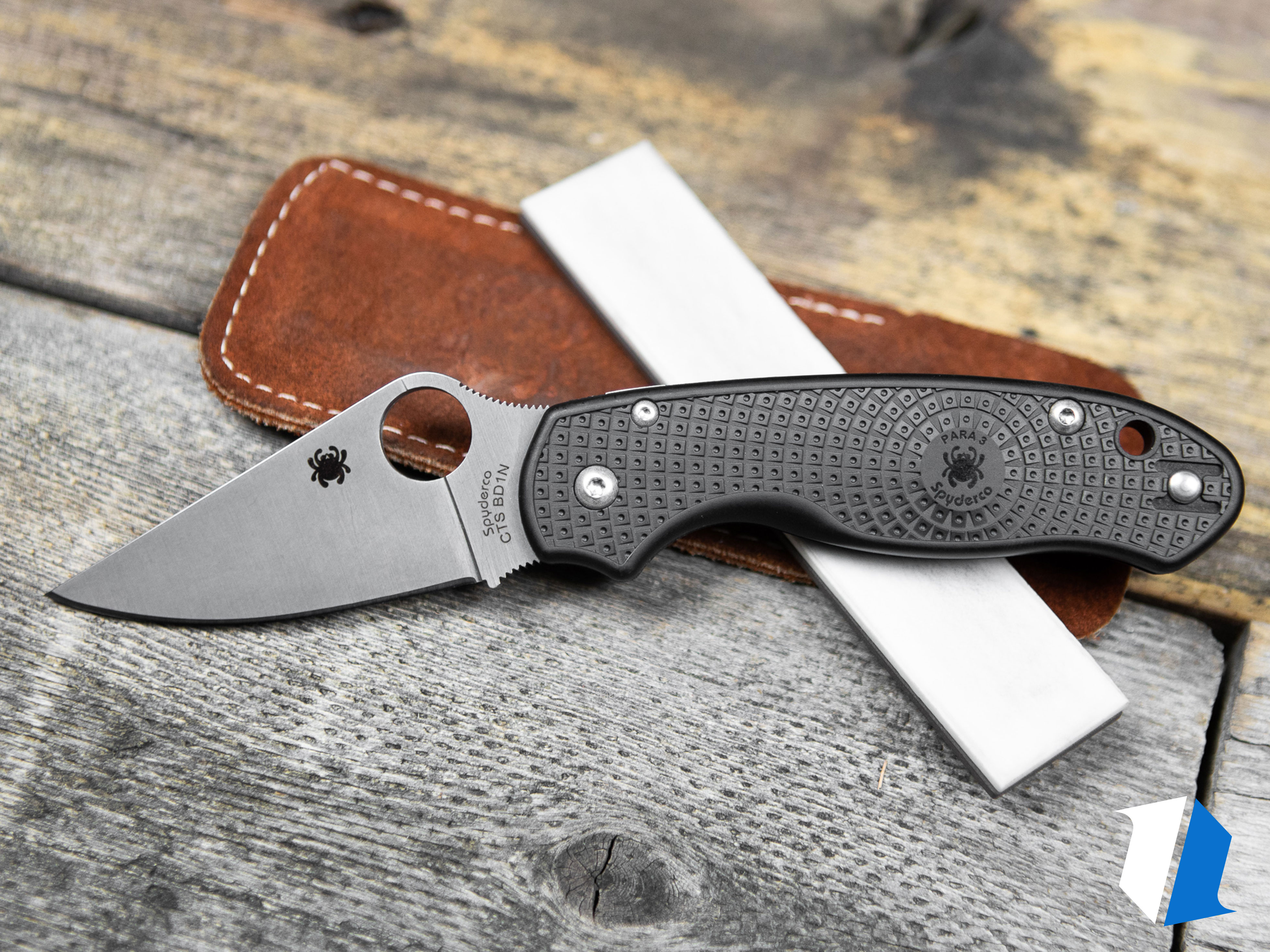 Spyderco Sharpmaker Knife Sharpening System « - Midwest  Native Skills Institute