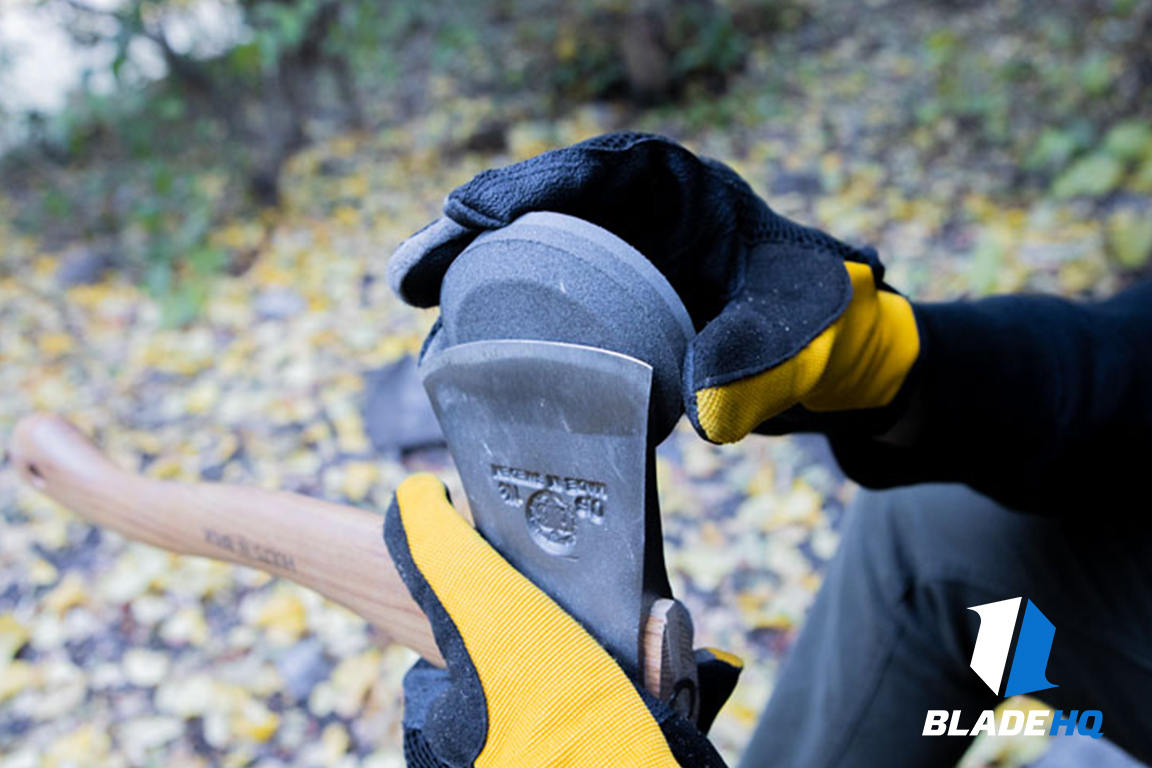 Sharpening a serrated knife