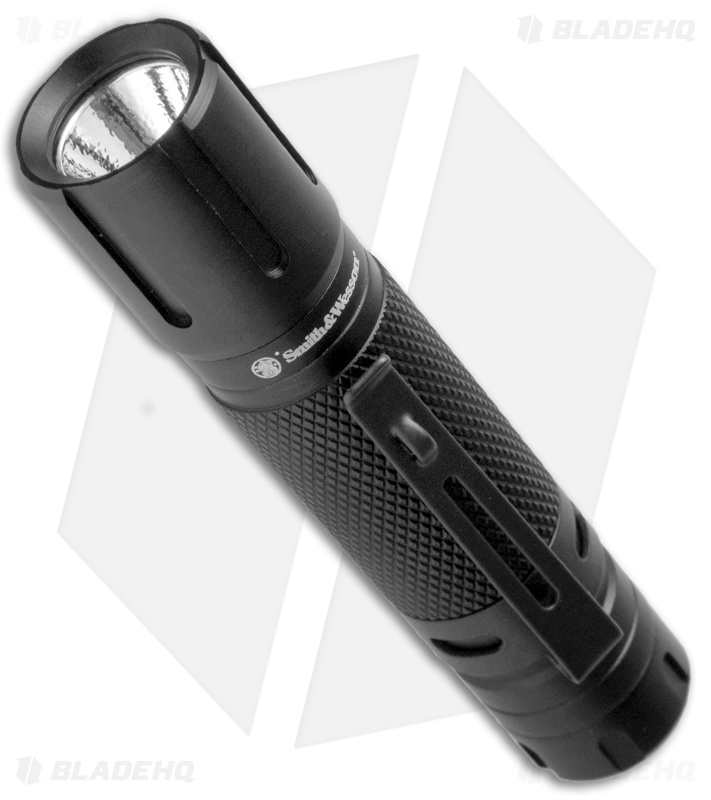 Smith & Wesson Delta 2 Compact Tactical Flashlight + Pen Light Combo
