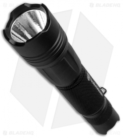 Smith & Wesson M&P 15 Rechargeable LED Flashlight (800 Lumens)