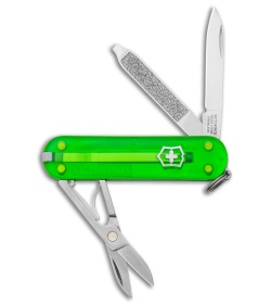 Navaja multiusos CLASSIC SD FIRE OPAL VICTORINOX 06223.T82G por 25,41 €