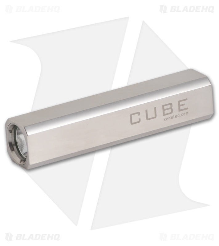 XENO CUBE E11 LEDライト レザーケース付き Pro Light Japan XENO CUBE