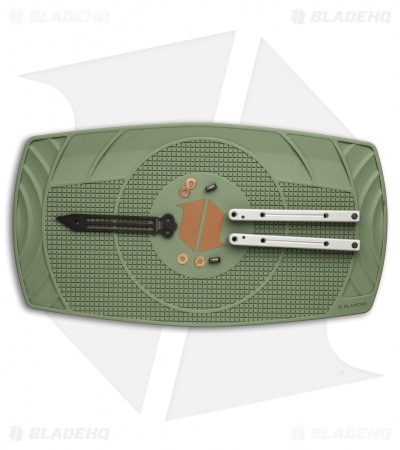 Blade HQ Silicone Knife Takedown Shop Mat - Desert Warrior