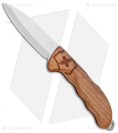 Victorinox Hunter Pro Lockback Knife | Walnut - Blade HQ