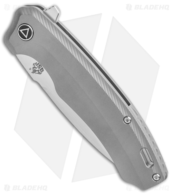 QSP Woodpecker Frame Lock Knife Gray Titanium (3.75
