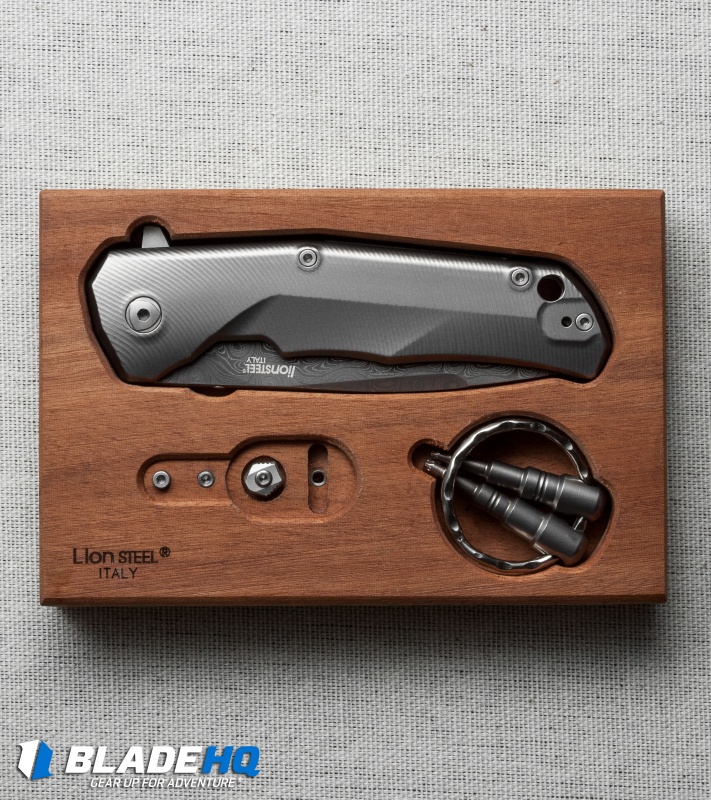 LionSteel TRE Three Rapid Exchange Flipper Knife Titanium (2.8