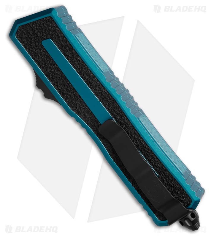 1111Microtech Scarab II Gen III D/E OTF Automatic Knife Blue Aluminum (4" Black)