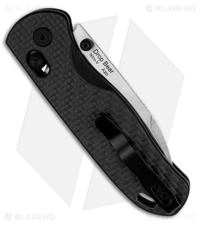 Kizer Azo Drop Bear Clutch Lock Knife Carbon Fiber/G-10 (3" Satin)