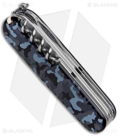 Victorinox Swiss Army Knife Huntsman Navy Camouflage 