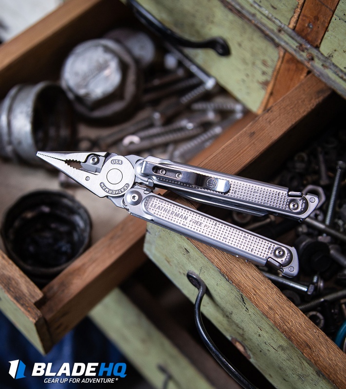 Leatherman Free P2 - Multi-Purpose Pliers | 19-in-1 | Blade HQ