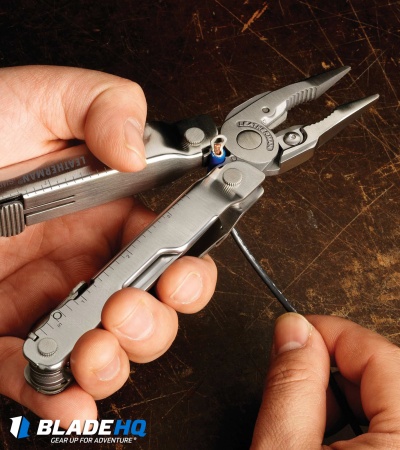 Leatherman Super Tool 300 Multi-Tool (19-in-1) 831102
