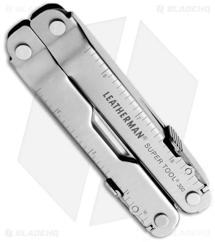 Leatherman Super Tool 300 Multi-Tool (19-in-1) 831102