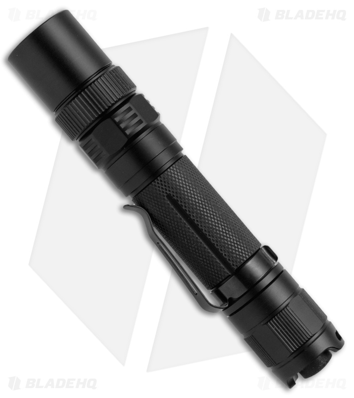 Fenix FD30 Variable Focus Flashlight Cree XP-L HI LED (900 Lumens