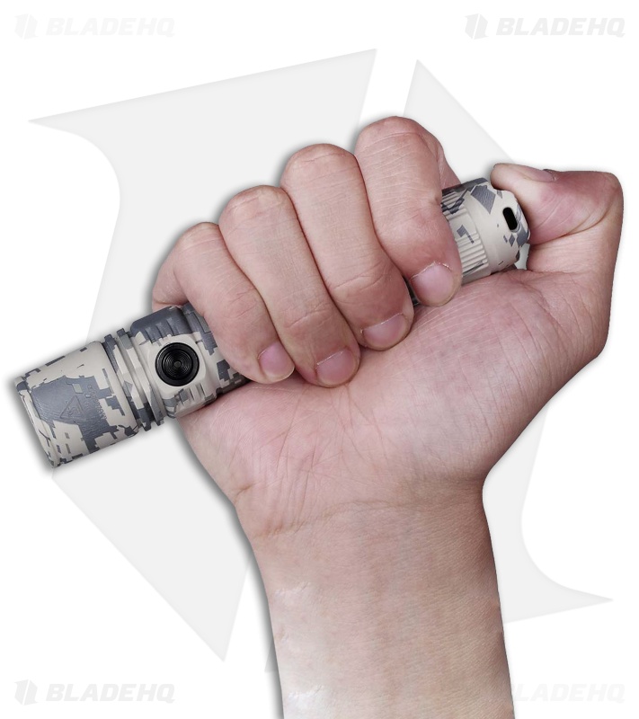 Fenix PD35 V2.0 Cree XP-L HI LED Flashlight Digi Cam (1000 Lumens)