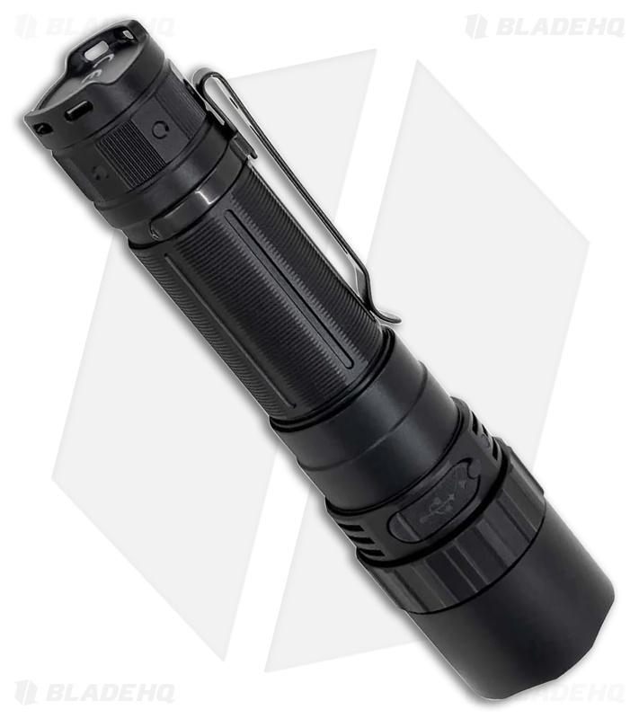 Fenix PD40R V3.0 Black Al | 3000 Lumens | Blade HQ