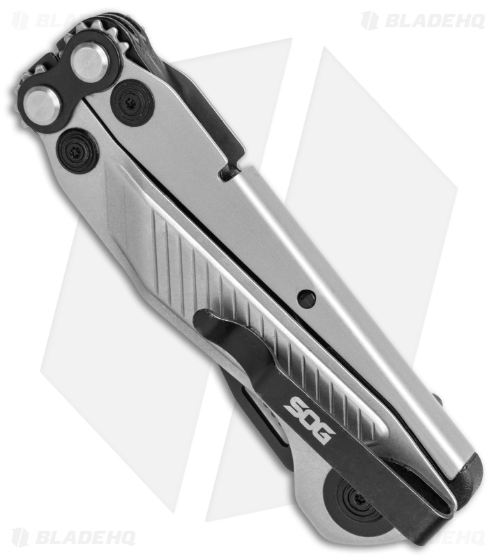 SOG Flash MT 7-in-1 Multi-Tool (Silver/Black) - Blade HQ