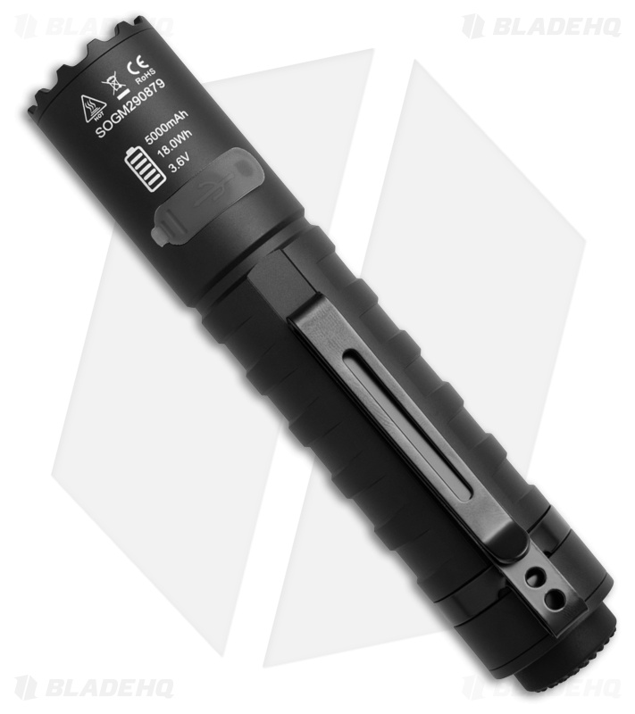 SOG M-29 Black Aluminum Flashlight (2000 Lumens)