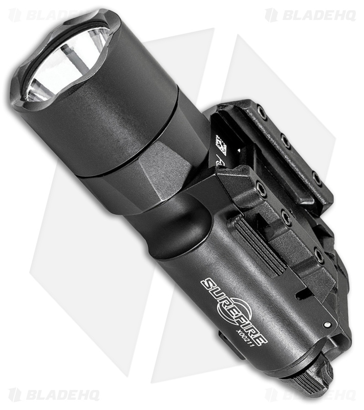 SureFire X300 Turbo Latch Rail Light Black (650 Lumens)