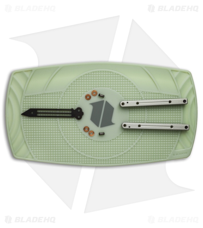 Blade HQ Silicone Knife Takedown Shop Mat - Glow-in-the-Dark