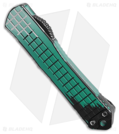 Heretic Knives Manticore S Grenade Grip Cel Shade Turquoise  (2.7" Two-Tone)
