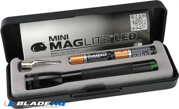Mag-Lite Mini Maglite 2 AAA Cell Green LED Flashlight Black (111 Lumens)
