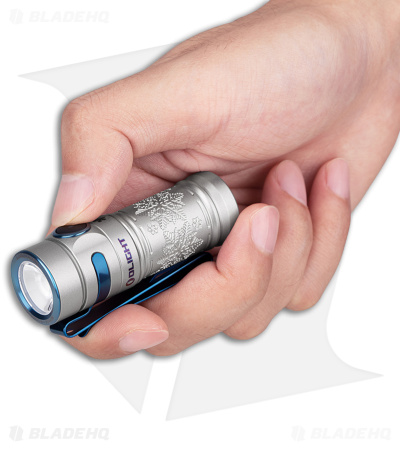 Olight Baton 3 Premium Edition Flashlight | Winter | Blade HQ
