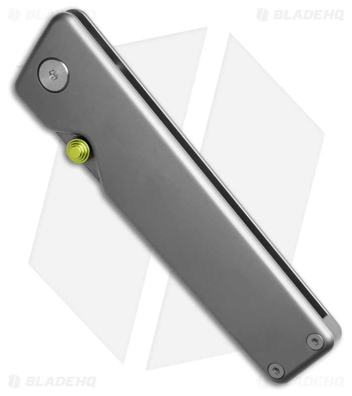 The James Brand The Chapter 2 Knife Gray Ti Damasateel