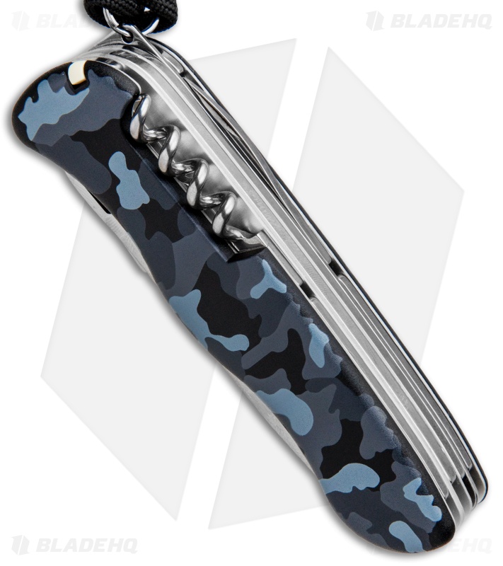 Victorinox Skipper | Folding Knife Multi-Tool | Navy Camouflage