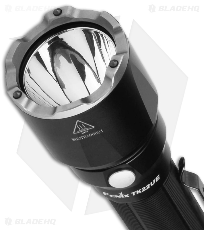 TkkkＨ Fenix TK22 Flashlight V2.0 Black Aluminum (1600 Lumens) - Blade HQ